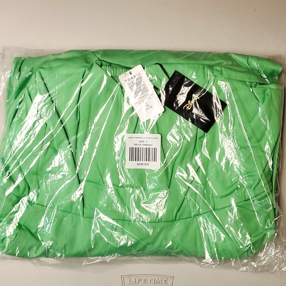 ❤️NWT VINTAGE TORRID TINKERBELL DRESS - OFF SHOULDER HALLOWEEN COSTUME COSPLAY - Picture 5 of 12